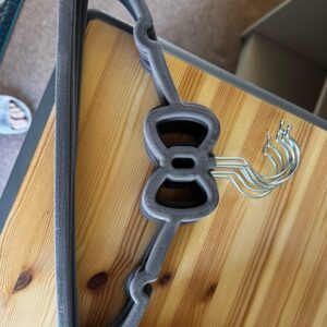 6 x Childrens Hangers