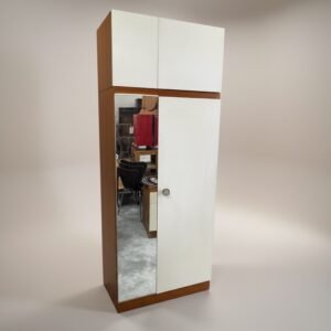Uniflex 1970'S Wardrobe & Top Box