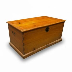 Old Pine Blanket Box